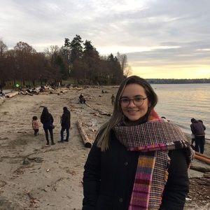 Meet your Posher, Renata